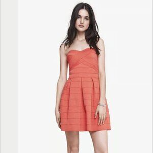 Coral bandage strapless dress